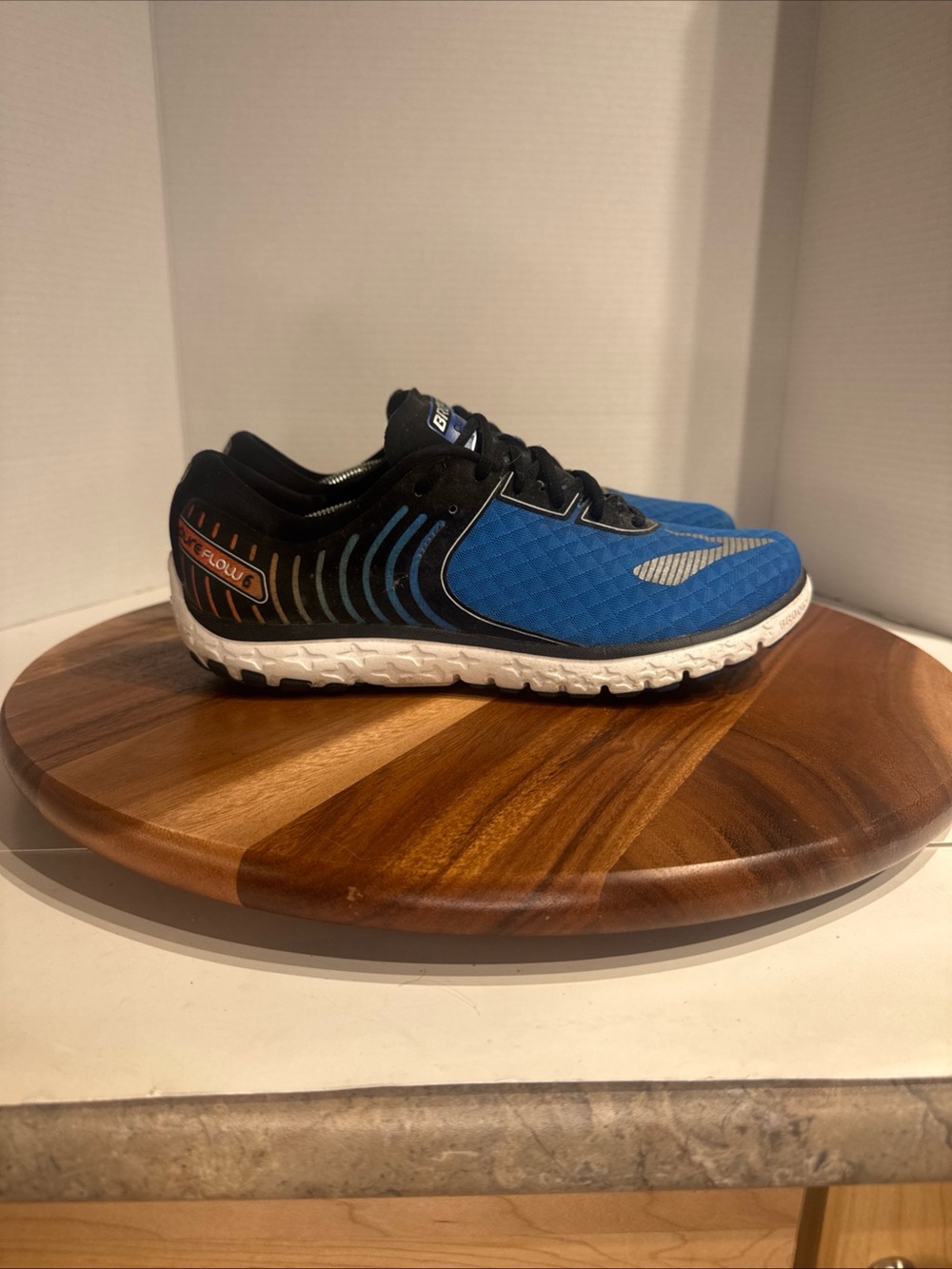 Brooks Men's Blue and Black Running Shoes with White Sole